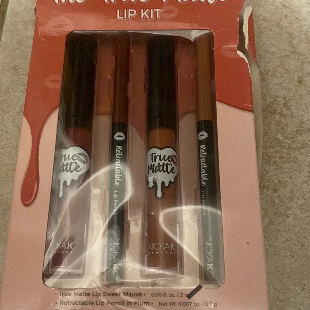 Matte lipstick & liner duo
